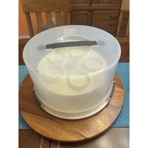 Unbranded Round Plastic Cupcake Cake Container Carrier, White